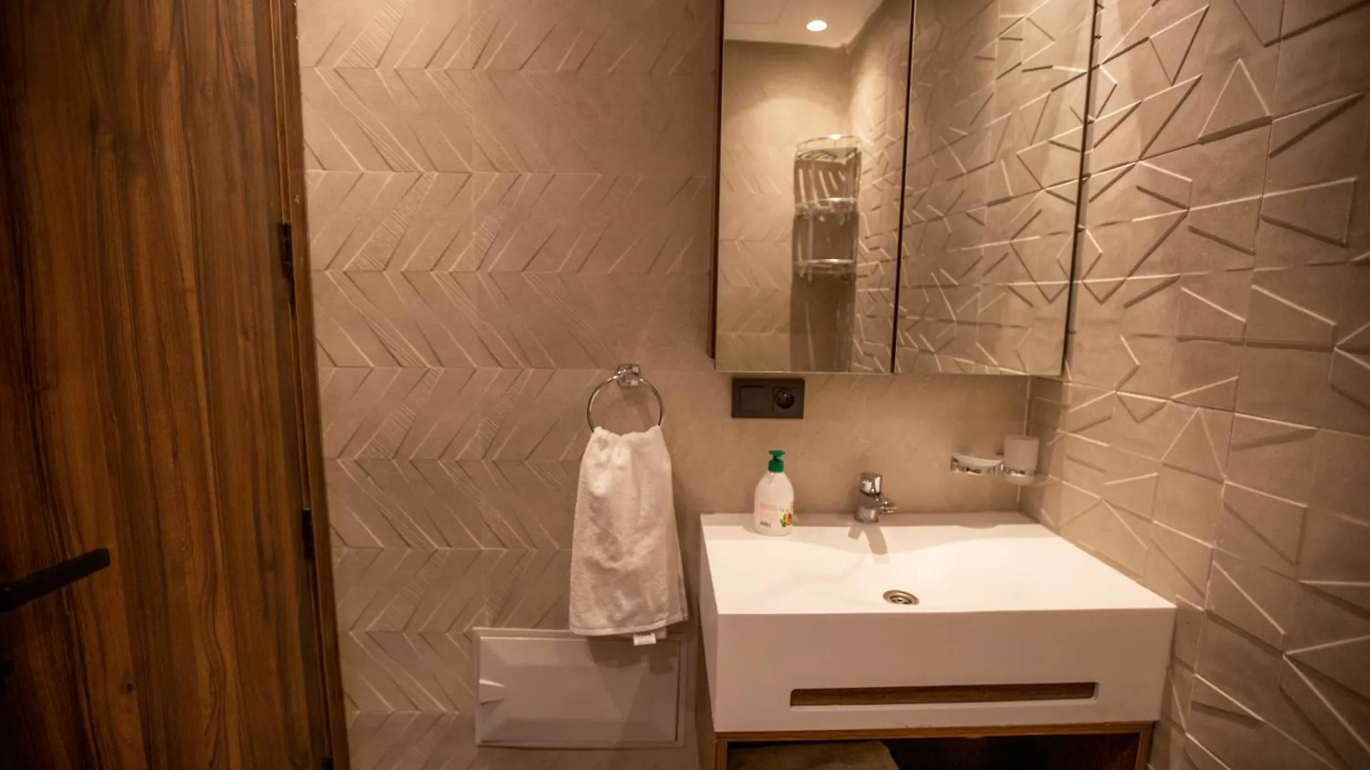 Apartment Elegance Et Prestige A Gueliz Appartement 3 Chambres Marrakesh Morocco
