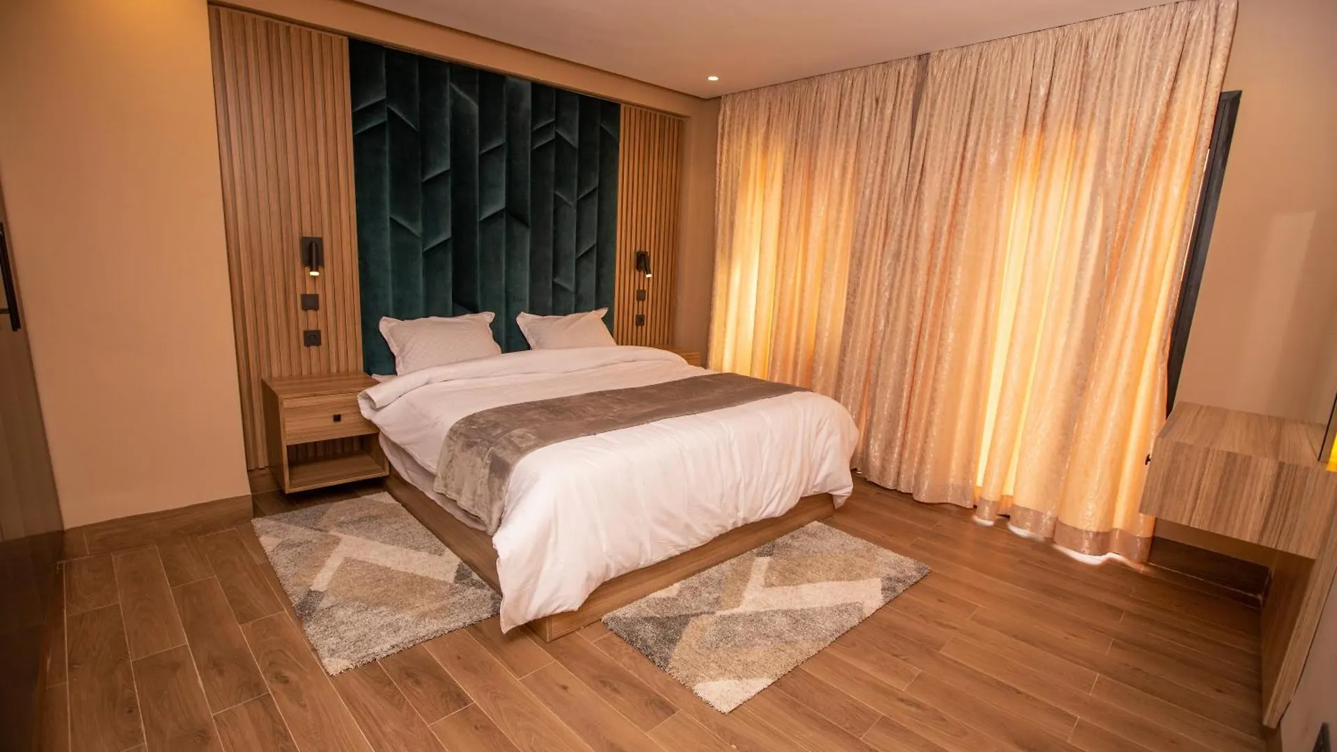 Apartment Elegance Et Prestige A Gueliz Appartement 3 Chambres Marrakesh